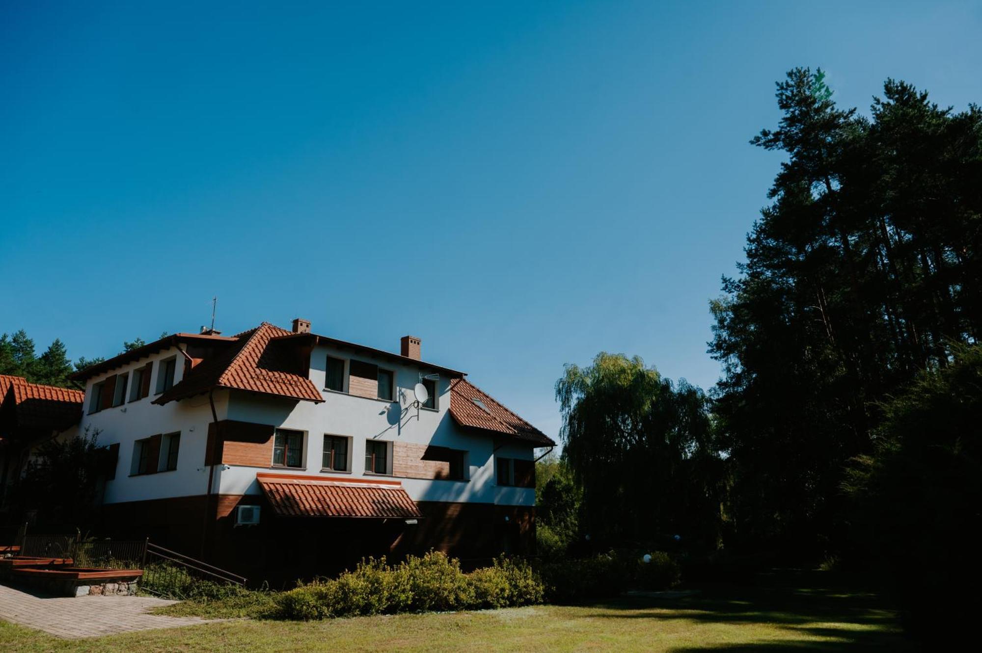 Kwatera W Lesniczowce Czarne Karszanek Экстерьер фото
